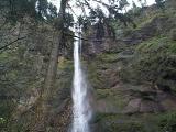 [Multnomah Falls photo]