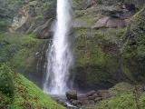 [Multnomah Falls photo]
