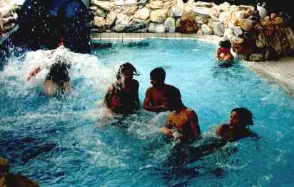 bad5high.jpg (15493 Byte)